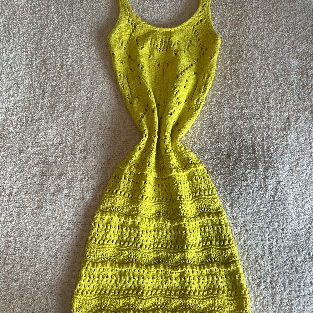 House of Harlow 1960 Knitted Midi Dress – Boho Chic, Cozy & Stylish